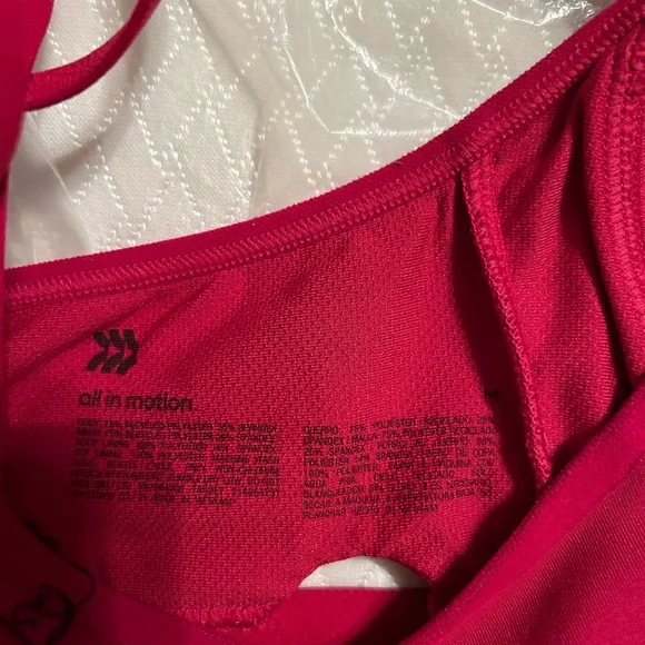 All in motion sports bra - Picture 4 of 6